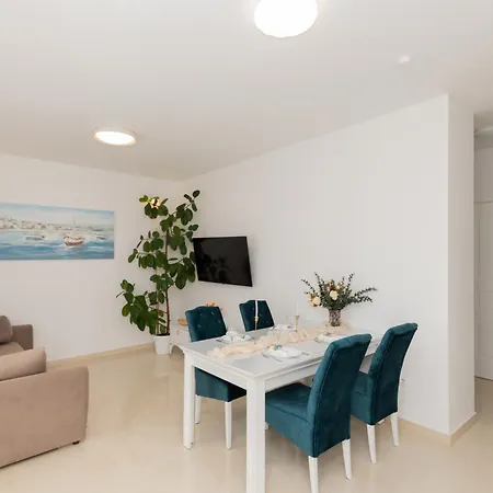 Adriatic Split With Sea View And Garden *